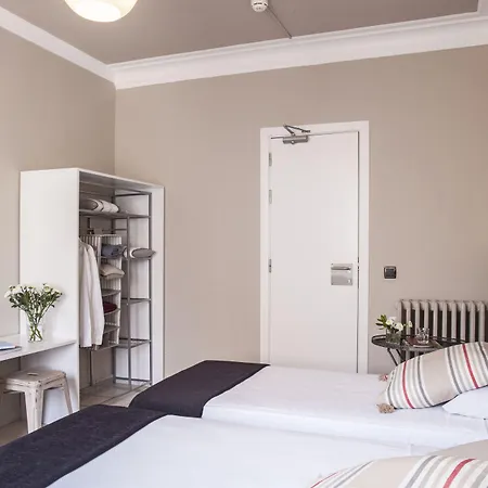 Ainb B&B Eixample-Muntaner-3